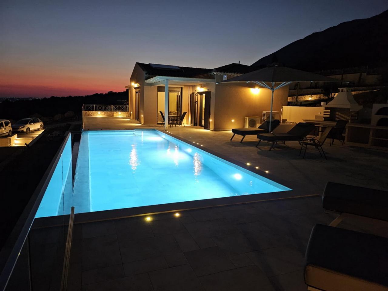Villa Almyra Bathroom